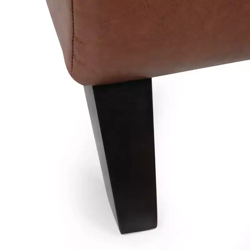 Chaise longue contemporaine en similicuir avec surpiqûres horizontales