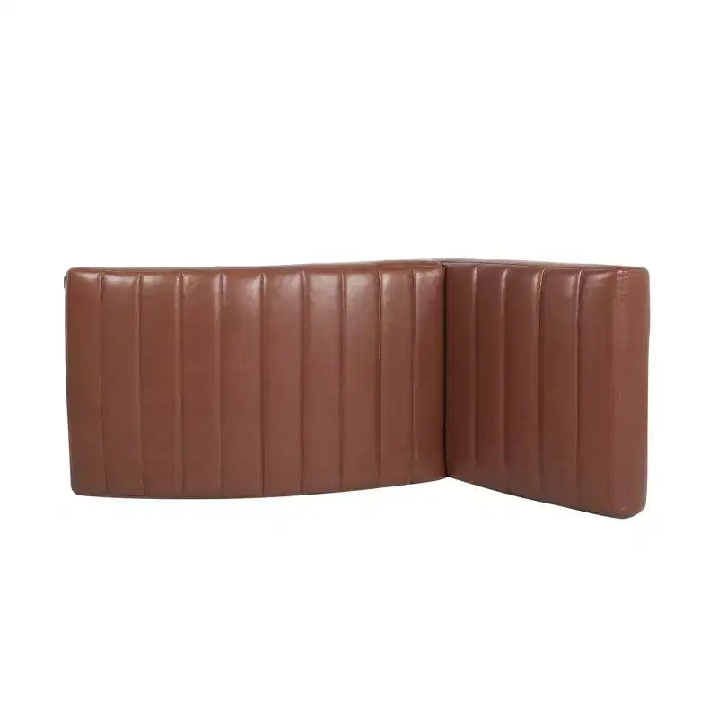Chaise longue contemporaine en similicuir avec surpiqûres horizontales