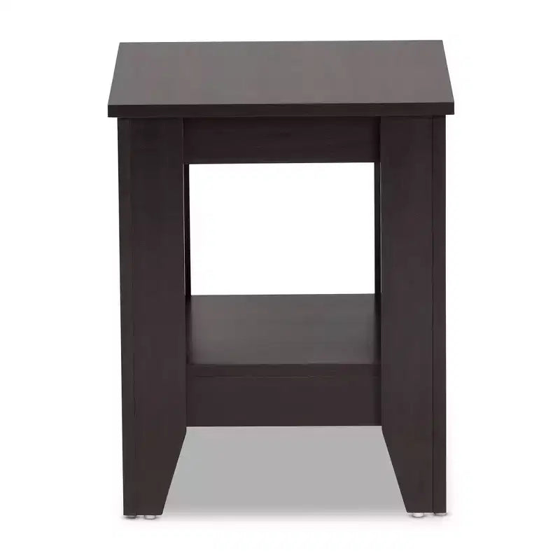 Table d'appoint compacte en bois avec étagère de rangement et pieds fuselés, marron foncé