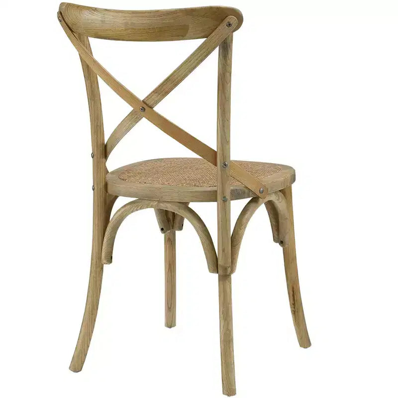 Chaise de salle à manger rustique avec assise en rotin naturel et pieds fuselés