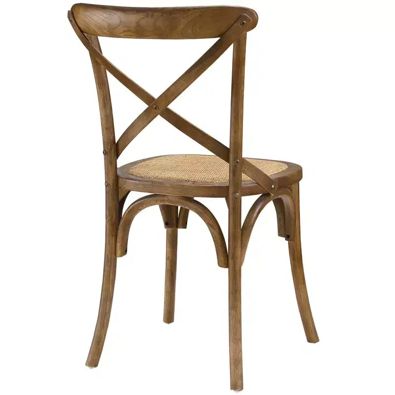 Chaise de salle à manger rustique avec assise en rotin naturel et pieds fuselés