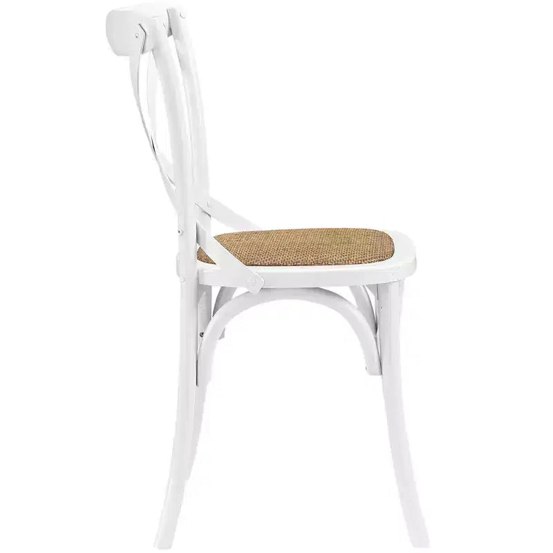 Chaise de salle à manger rustique avec assise en rotin naturel et pieds fuselés