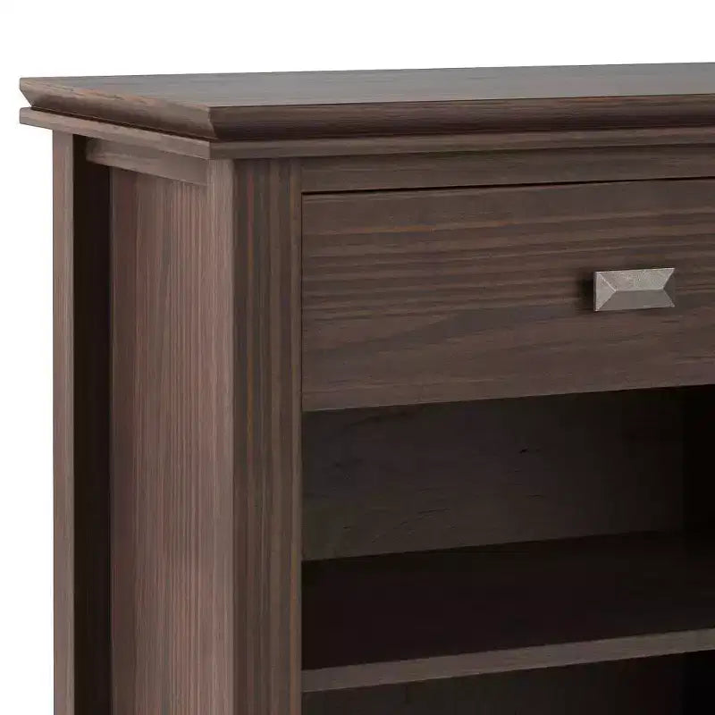 Table de chevet 24" avec tiroir et etagère ouverte, pin gris avec quincaillerie bronze